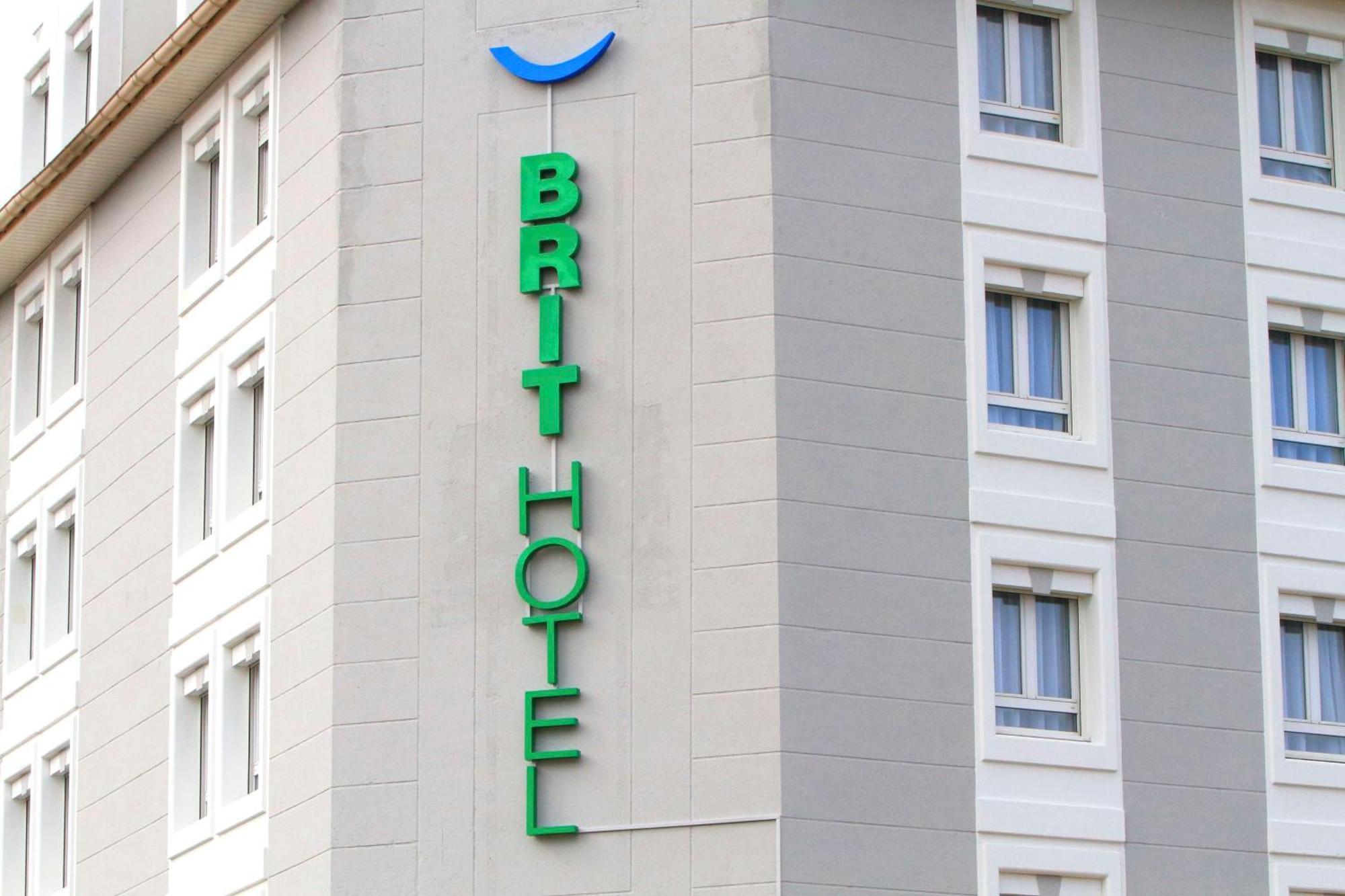 Brit Hotel Calais Exterior photo